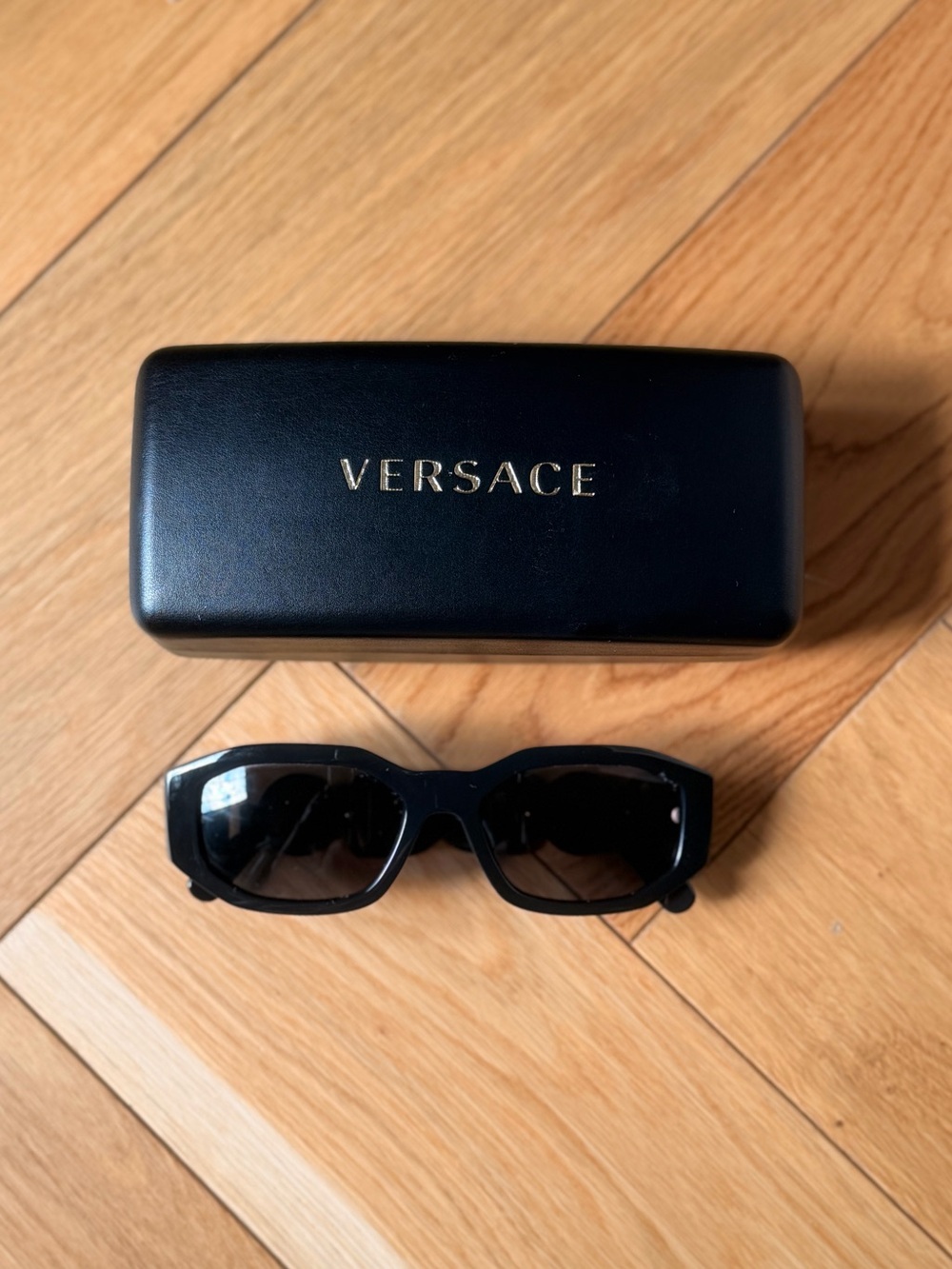 Versace MOD 4361 Black Medusa Sunglasses w/ Case
